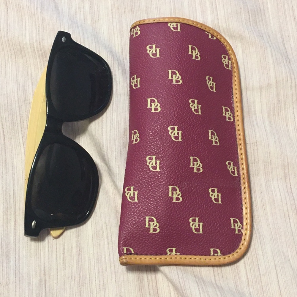 Dooney & Bourke | Maroon Sunglasses Case NWOT